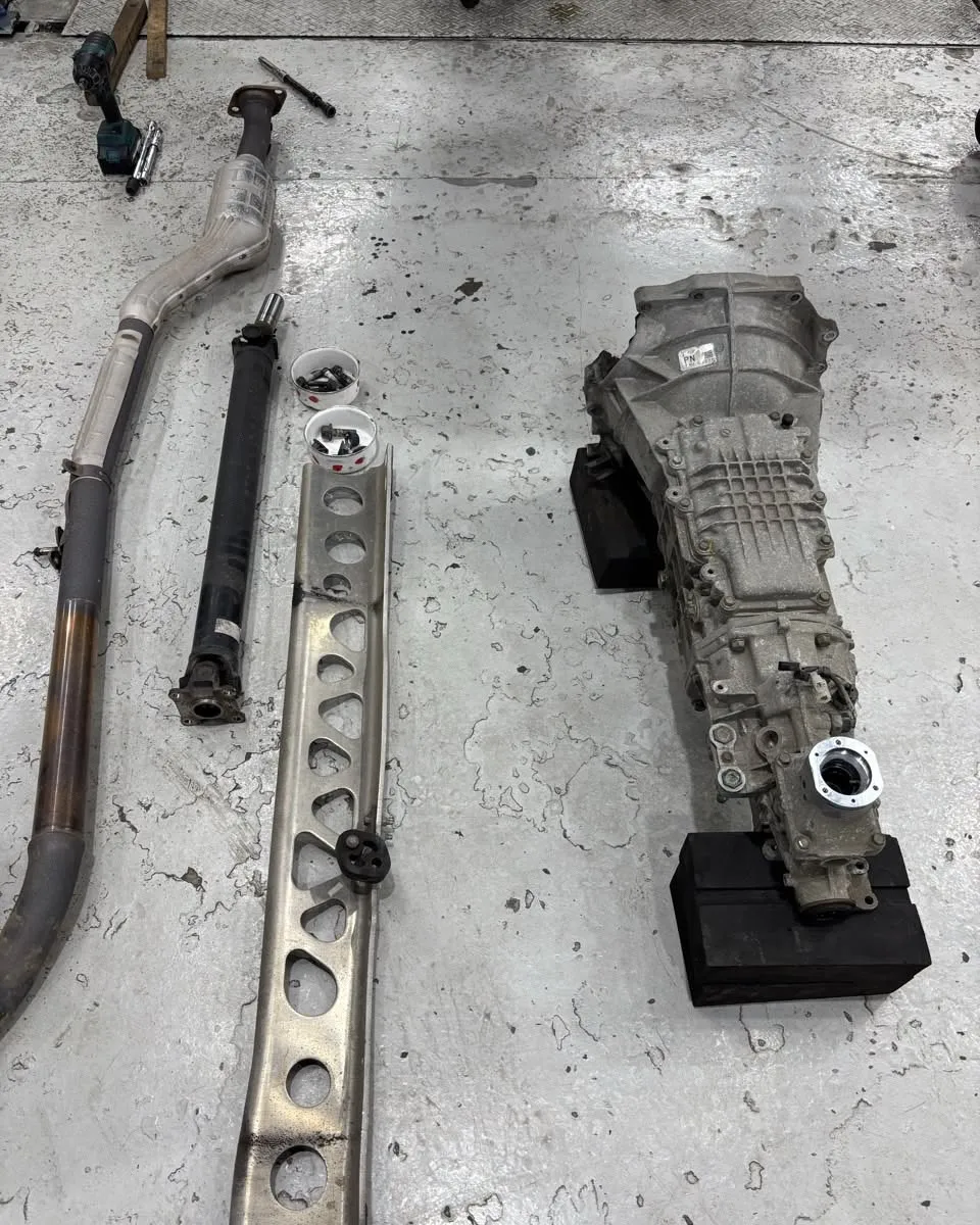🚘クラッチオーバーホールを実施させていただきました🔧
